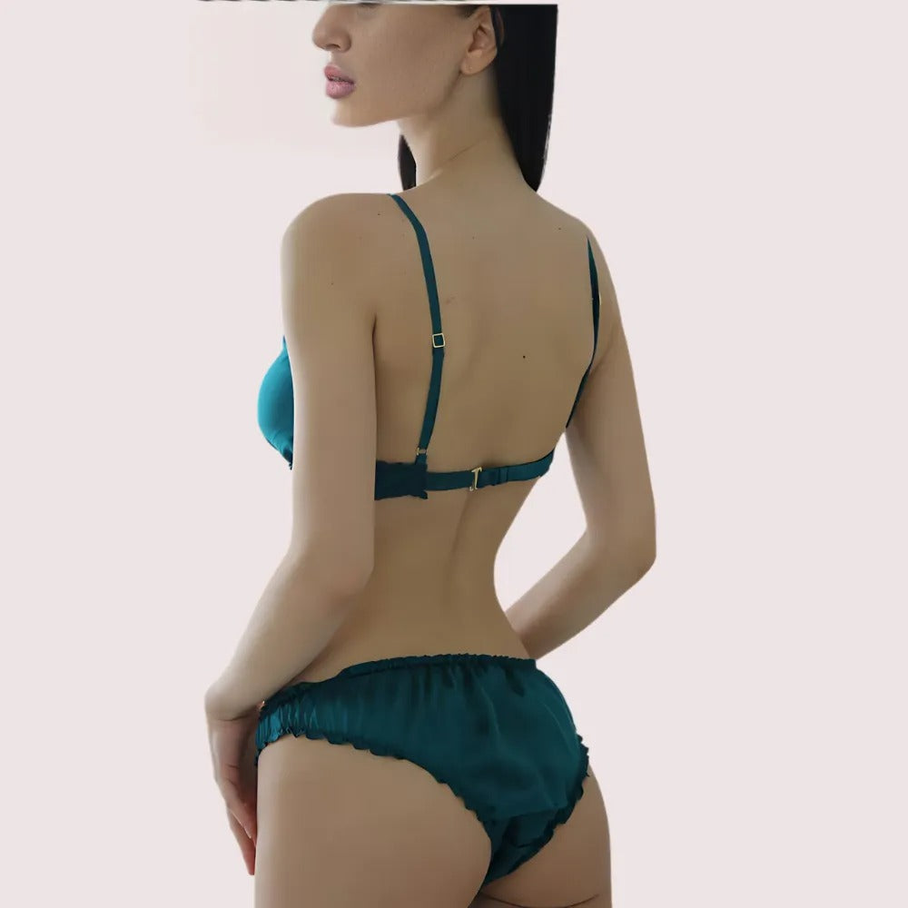 Beautiful Pure Silk Bra Set for Everyday Elegance